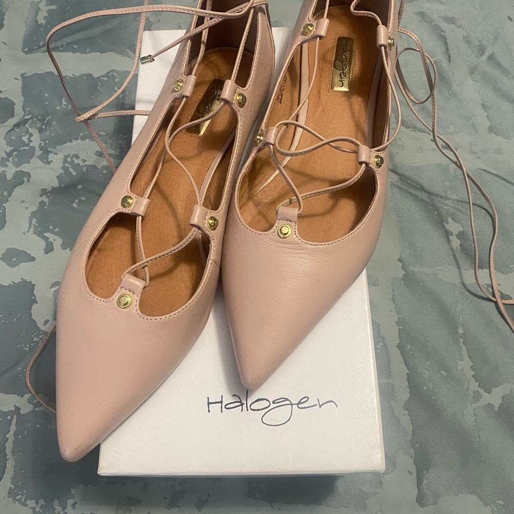 Size 10 Halogen Pink Lace-Up Flats Elegant Design